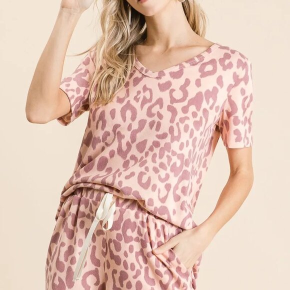 BiBi Leopard Shorts with Twill Tape Drawstring - Picture 7 of 11